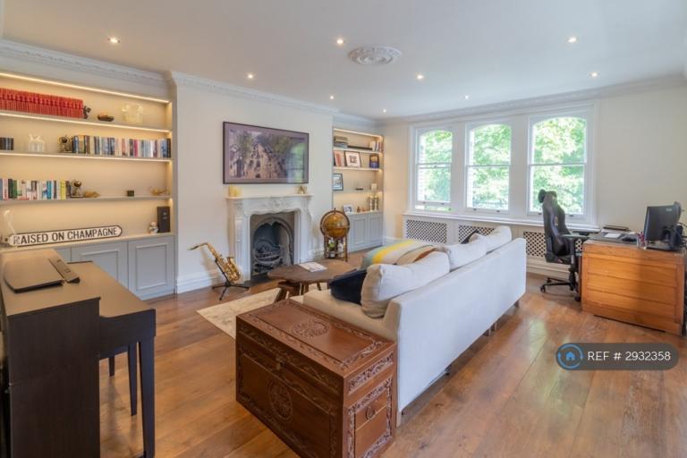 2 bedroom flat in Elm Park Gardens, London, SW10 (2 bed) (#2932358)