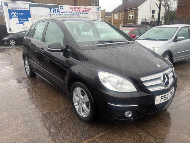 2011 Mercedes-Benz B Class B160 BlueEFFICIENCY SE 5dr MPV PETROL Manual