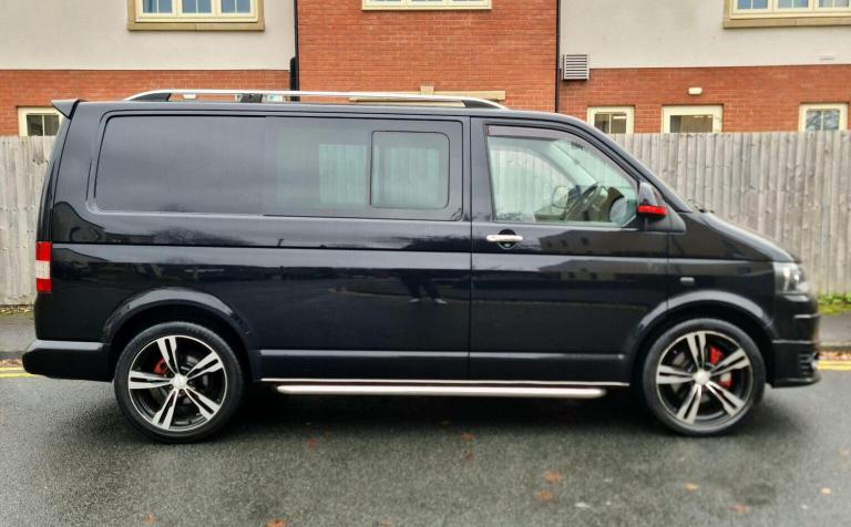 VOLKSWAGEN TRANSPORTER 2.0 BiTDI T32 Kombi DSG L1 H1 4dr 2010