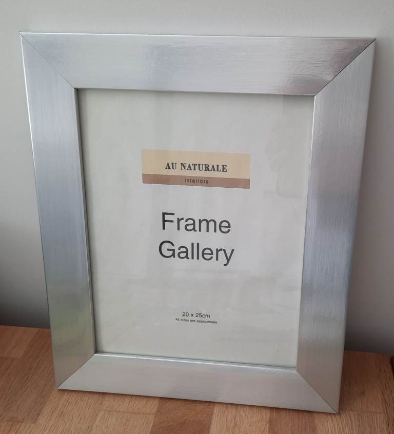 Silver Classic Photo Picture Frame Portrait Landscape 20x25cm