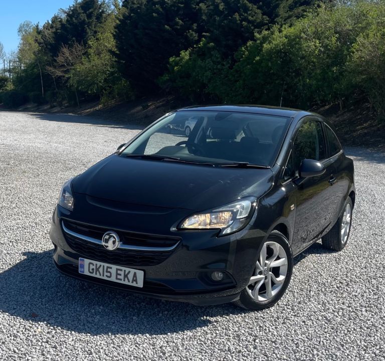 2015 Corsa 3 Door, Excite spec.