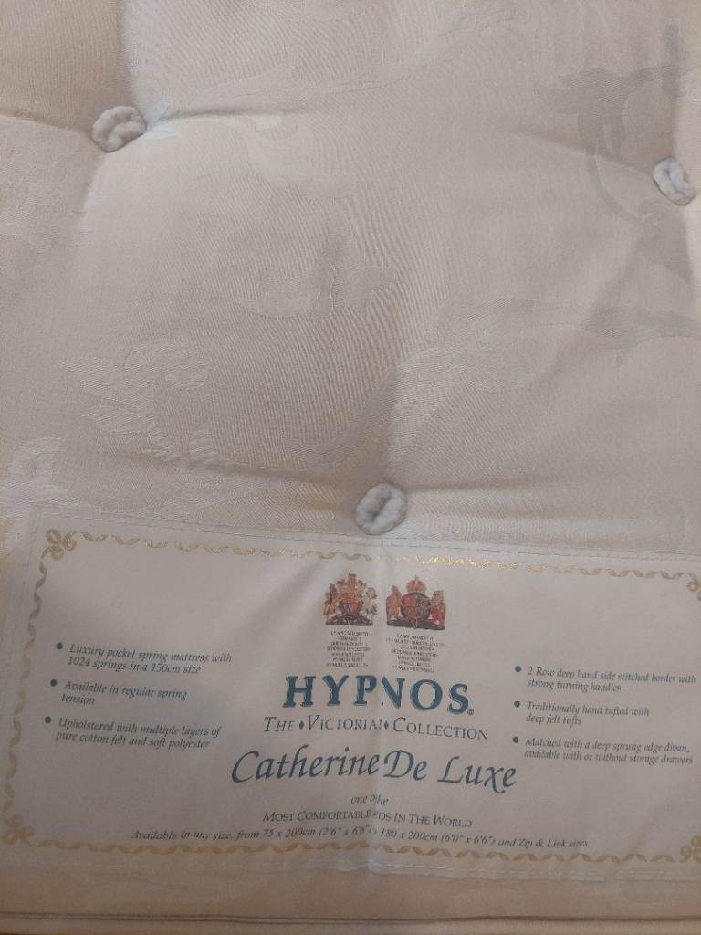Hypnos Catherine De Luxe Single Mattress and Divan Base – very good Condition