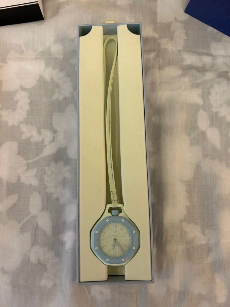 AP x Swatch Royal Pop