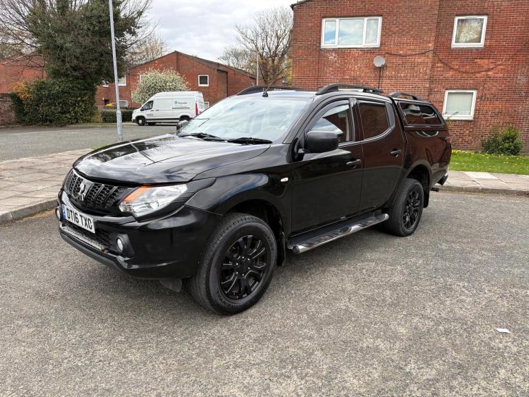 2016 Mitsubishi L200 Double Cab DI-D 151 4Life 4WD PICK UP Diesel Manual