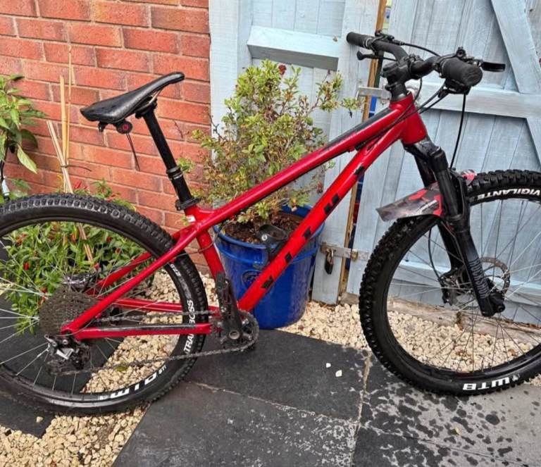 2022 Vitus Nucleus with £1k upgrades!