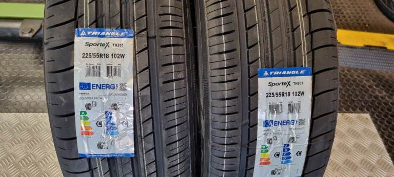 225 55 18   2 x NEW!! tyres Triangle Sporte X TH201 All Seasons