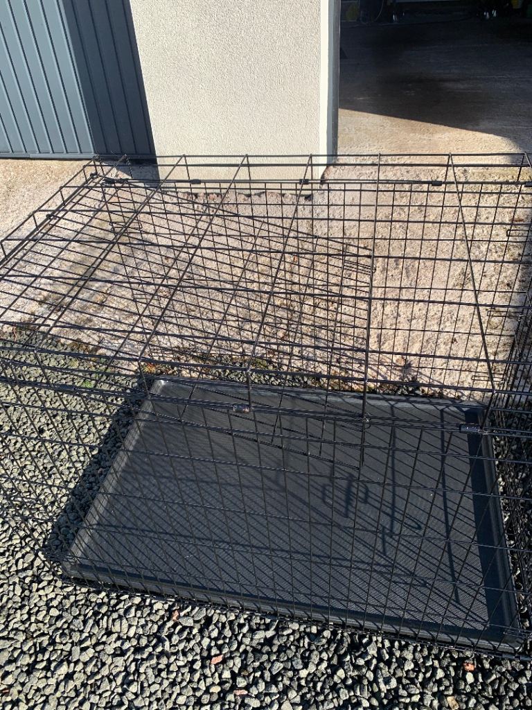 Dog cage
