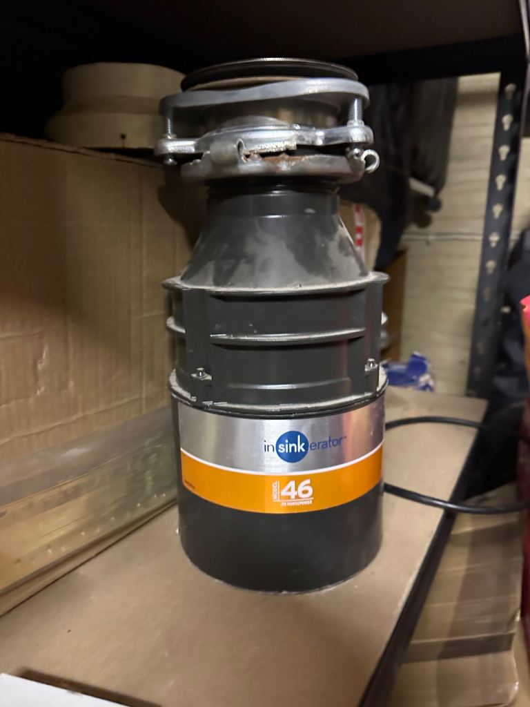 Insinkerator 46 Kitchen food waste disposal
