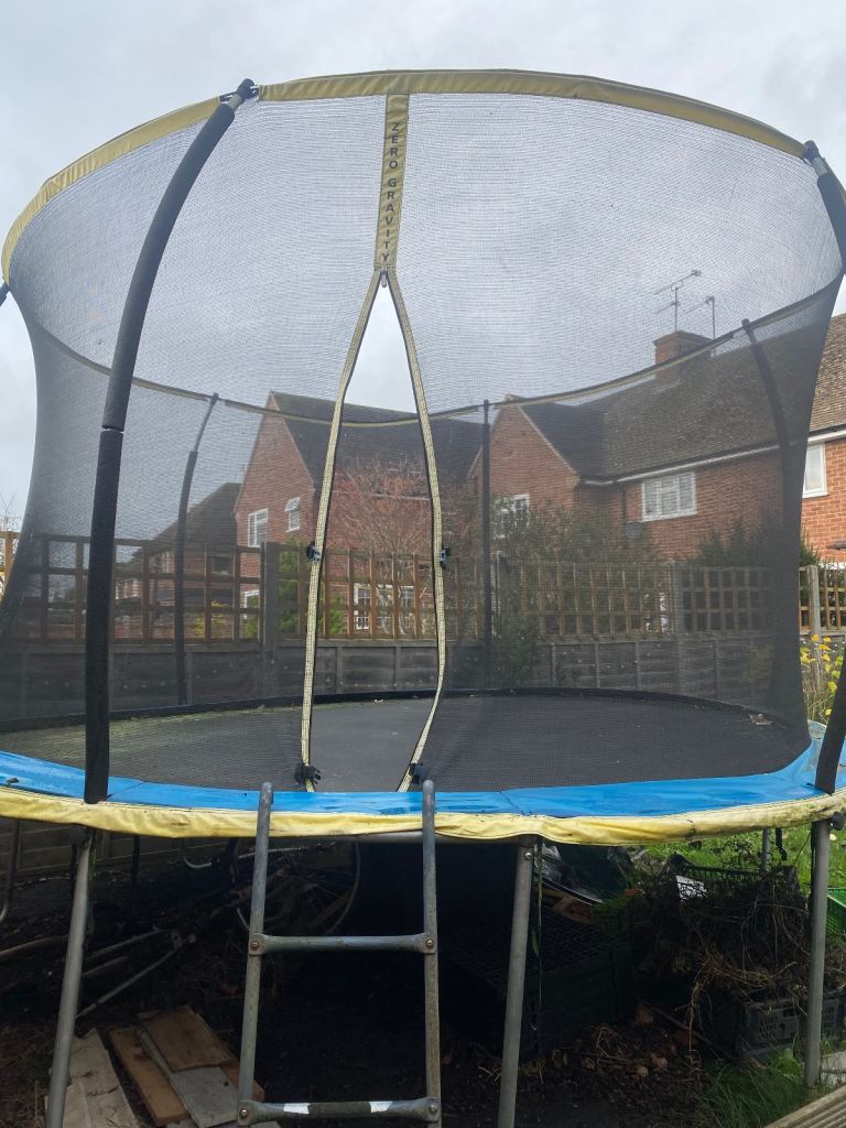 Trampoline 13ft