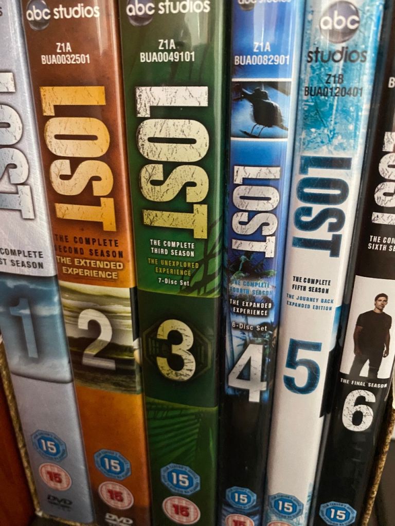 LOST Complete DVD Box Set Seasons 1-6 – Good Condition