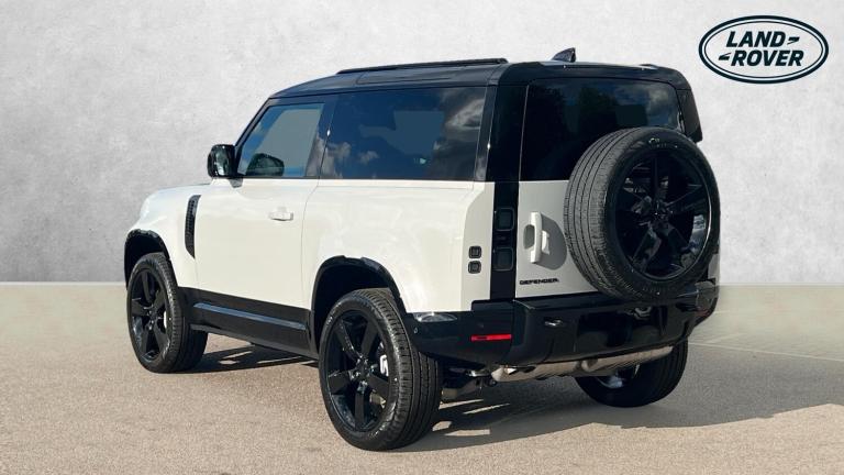 2026 Land Rover Defender 3.0 D350 X-Dynamic HSE 90 SAVING 3 500 GBP WHEN FU