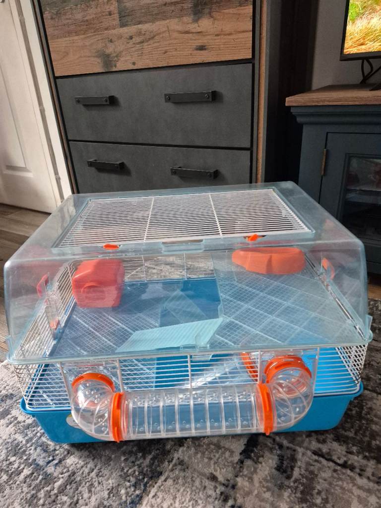 Hamster cage