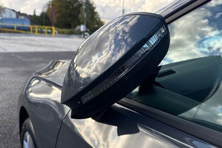 2025 Volkswagen Golf 1.5 eTSI 150 Match 5dr DSG Hatchback PETROL Automatic