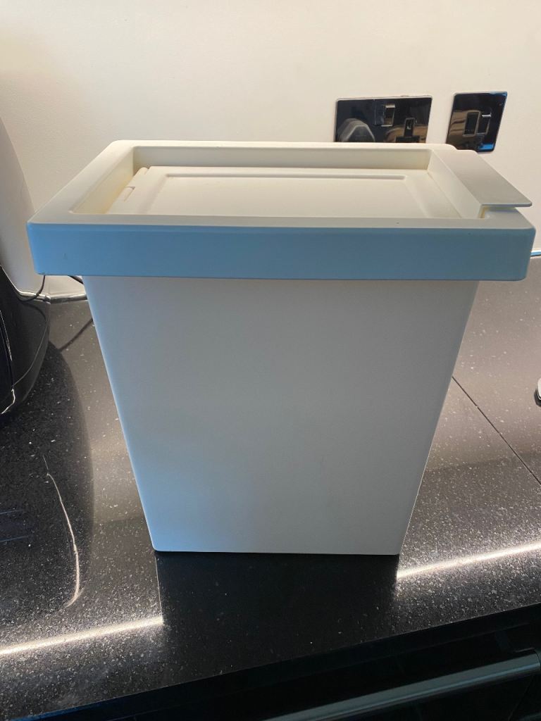 White IKEA bin