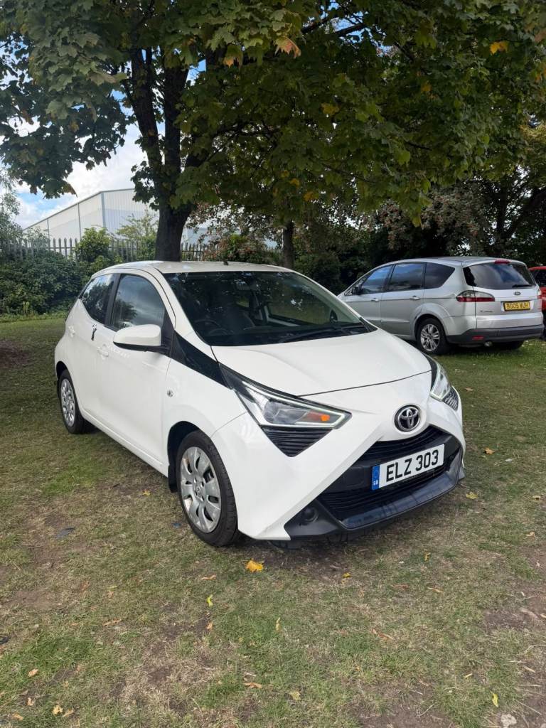 Toyota, AYGO, Hatchback, 2019, Semi-Auto, 998 (cc), 5 doors