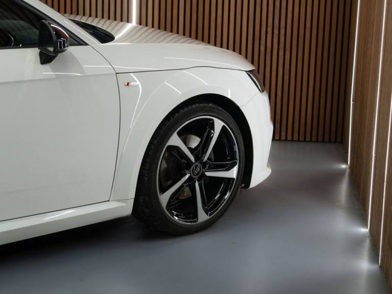 2017 Audi TT 1.8 TFSI Black Edition Coupe 3dr Petrol Manual Euro 6 (s/s) (180 ps) Coupe Petrol Ma...