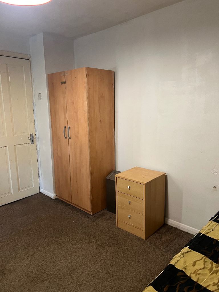 Double Room For Rent 