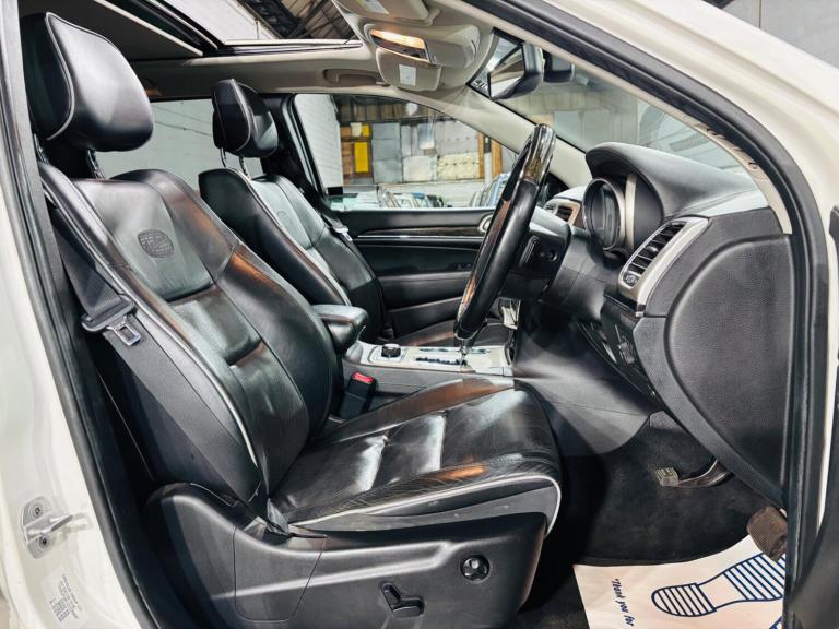 2012 Jeep Grand Cherokee 3.0 V6 CRD Overland Auto 4WD Euro 5 5dr ESTATE Diesel Automatic