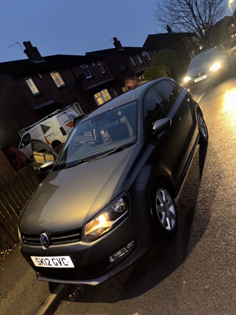 Volkswagen, POLO, Hatchback, 2012, Semi-Auto, 1390 (cc), 5 doors