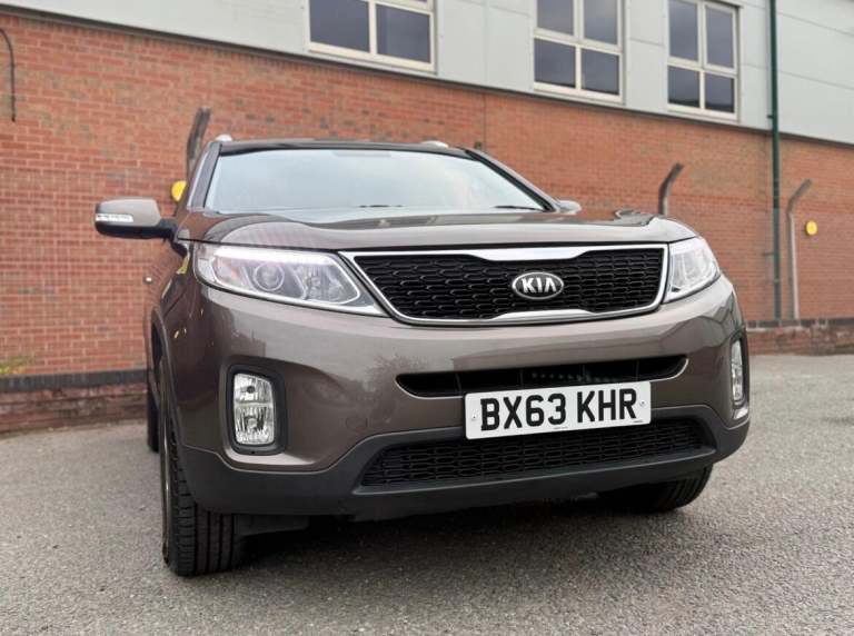 2013 Kia Sorento 2.2 CRDi KX-2 5dr Auto [Sat Nav] ESTATE DIESEL Automatic