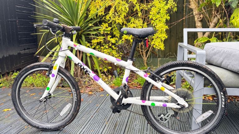 FROG 55 HYBRID KIDS BIKE 20 INCH WHEEL SPOTTY