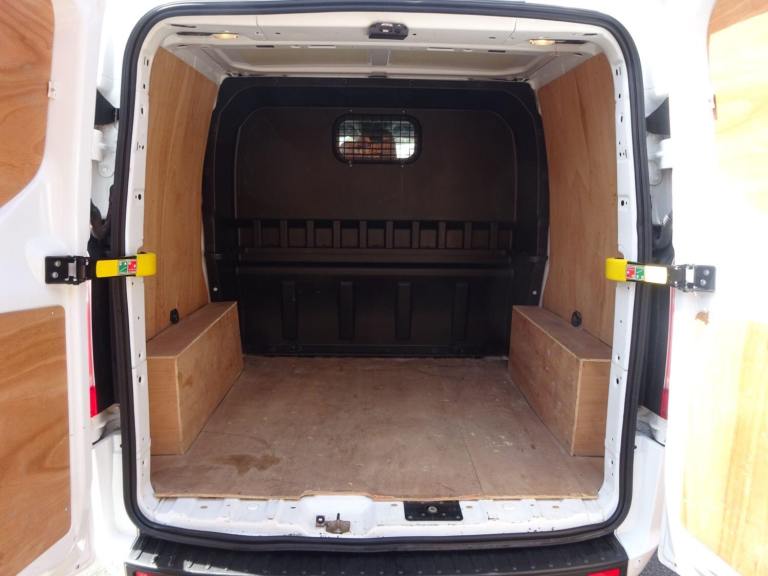 2022 Ford Transit Custom 2.0 320 EcoBlue Trend Crew Van L1 H1 Euro 6 (s/s) 5dr PANEL VAN Diesel M...
