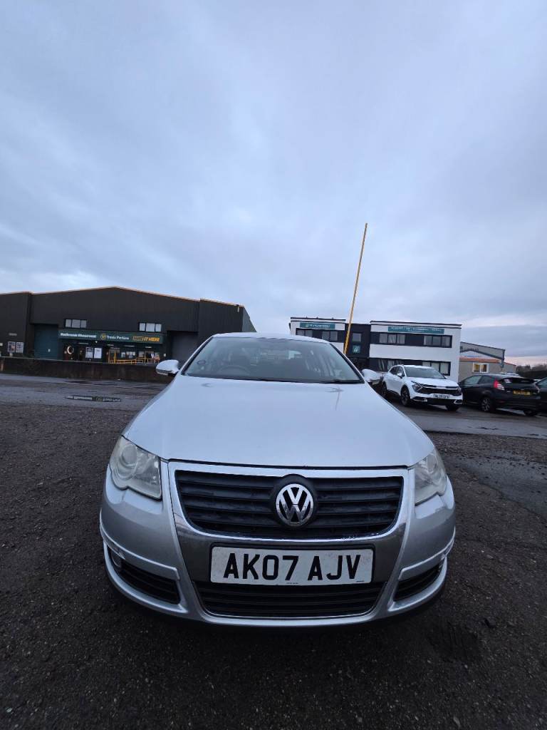 Volkswagen, PASSAT, Saloon, 2007, Manual, 1896 (cc), 4 doors