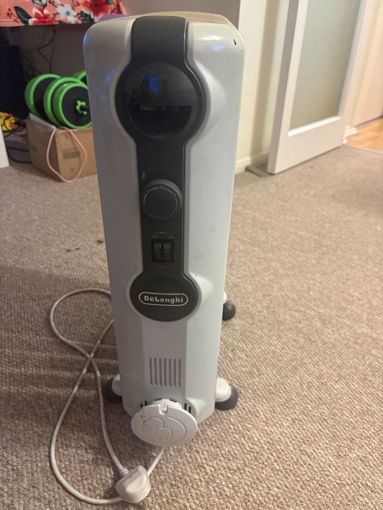 DeLonghi Oil Filled Radiator Heater