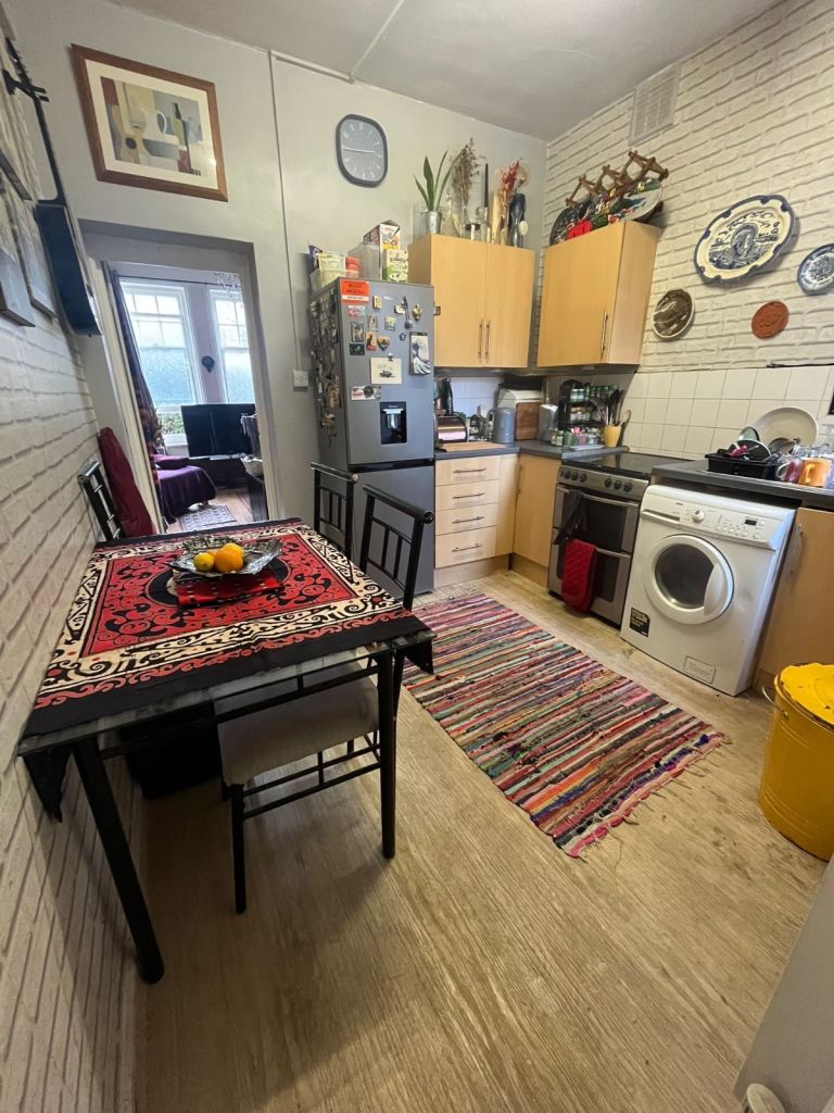 1 double garden flat 