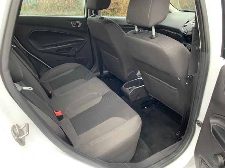 Ford, FIESTA, Hatchback, 2015, Manual, 998 (cc), 5 doors