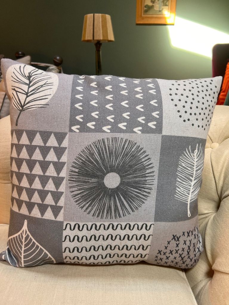 Biggie Best Grey Cushion x 2