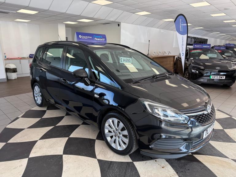 2017 Vauxhall Zafira 1.4T Design 5dr MPV Petrol Manual