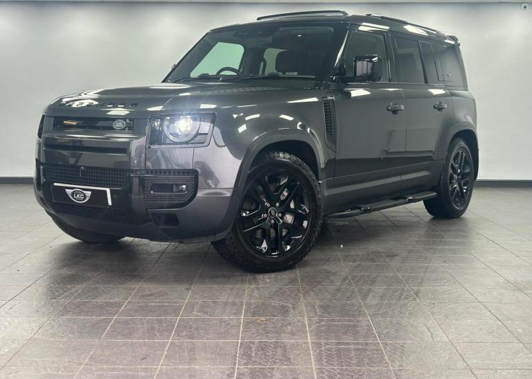 LAND ROVER DEFENDER 110 3.0 D300 MHEV HSE Auto 4WD Euro 6 (s/s) 5dr 2021