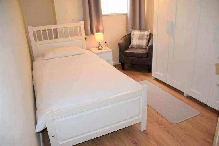 🪄🌸Bright Furnished Single Room in Whitechapel, E1✨All Bills Included & Well-connected Home!