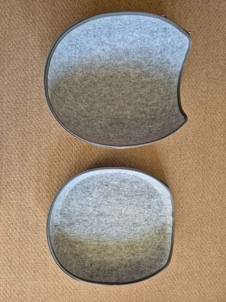 The Olso Pod - cat cave - cat bed - zip off top - used but in great condition