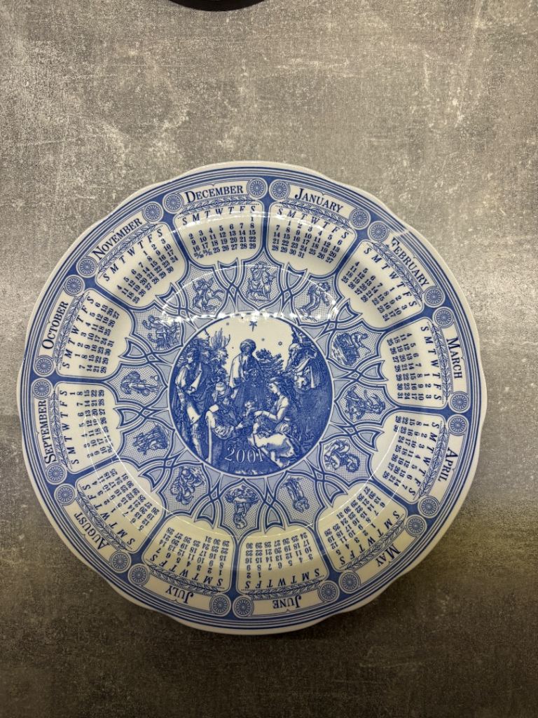 Calendar plate | Stuff for Sale - Gumtree