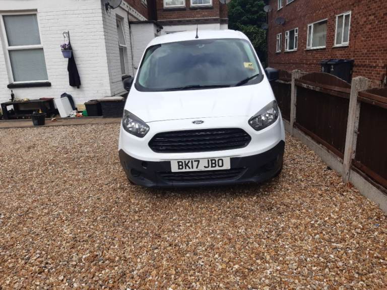 Ford, TRANSIT COURIER, Panel Van, 2017, Manual, 999 (cc)