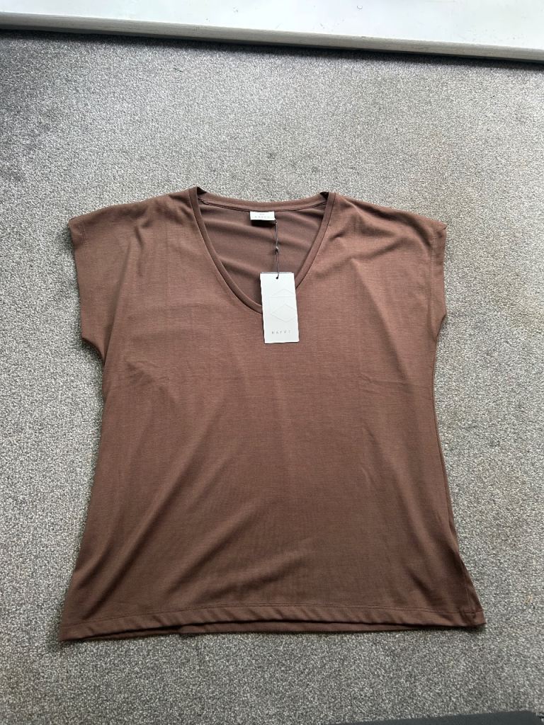 Kaffe KAlise mustang brown t-shirt