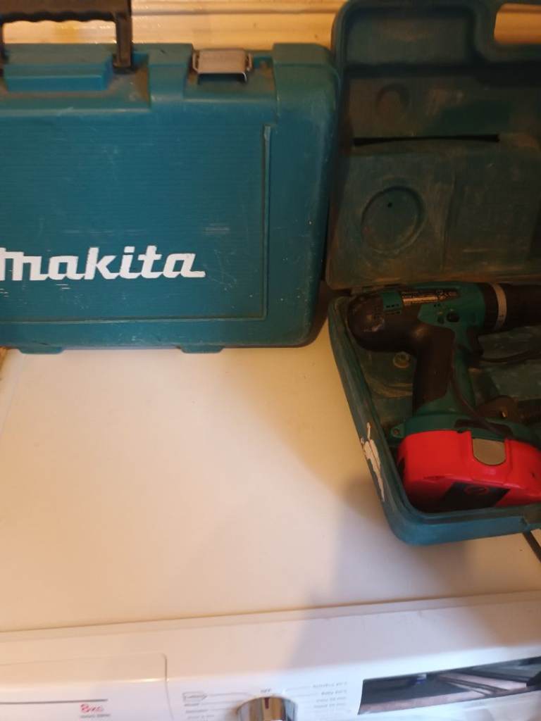 Makita Cordless Drill with Case – Good Working Order