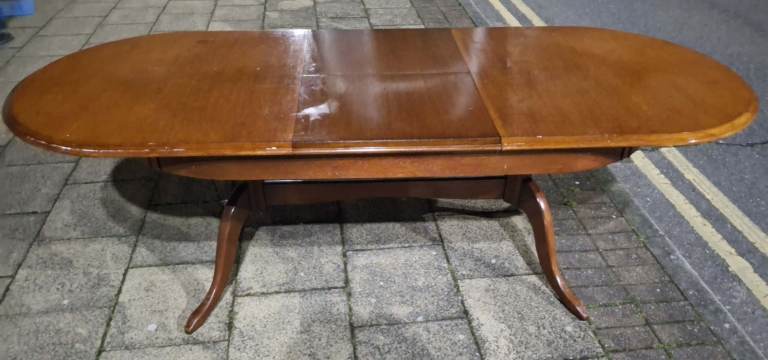 Very large Solid wood dining table with 6 chairs ( Full Set)  for sale ( Delivery available )