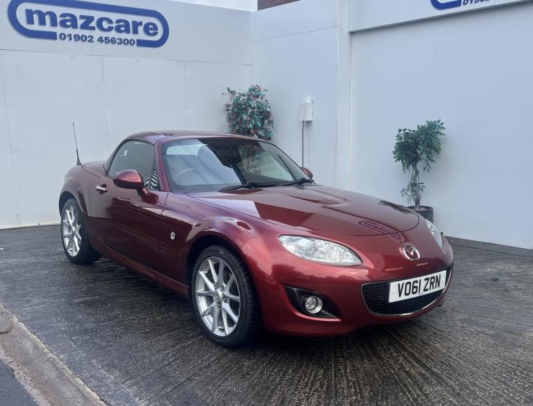 MAZDA MX-5 2.0 i Sport Tech 2011