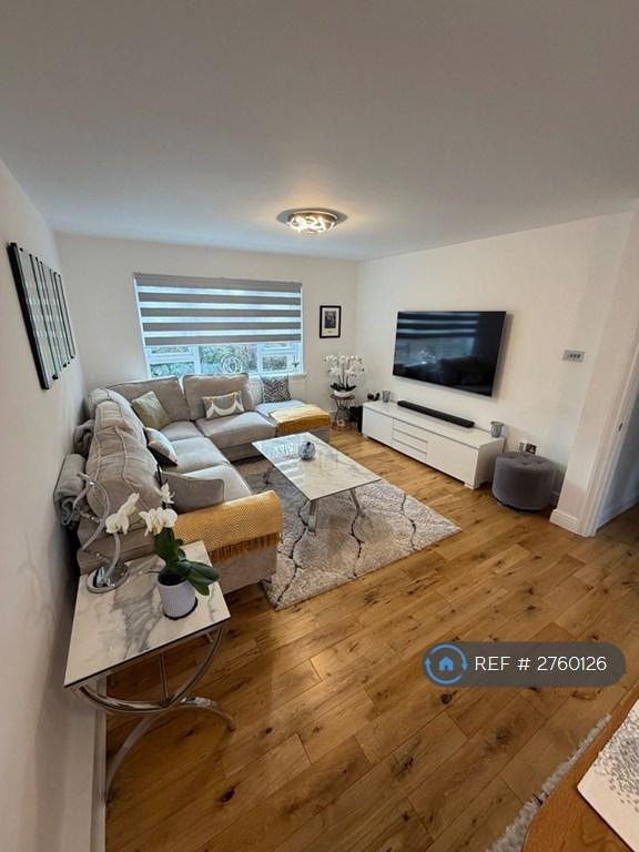 3 bedroom flat in Berney Road, Croydon, CR0 (3 bed) (#2760126)