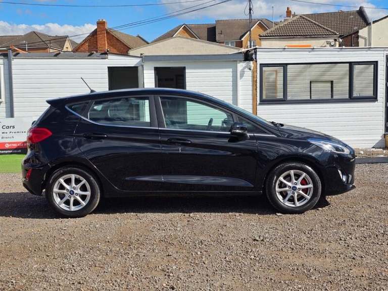 2018 Ford Fiesta 1.1 Ti-VCT Zetec Euro 6 (s/s) 5dr HATCHBACK Petrol Manual