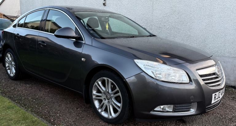 Vauxhall, INSIGNIA, Hatchback, 2010, Manual, 1956 (cc), 5 doors