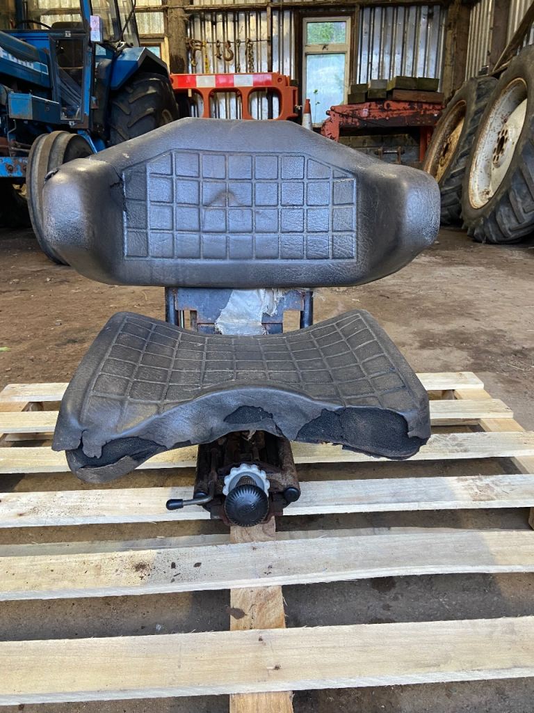 Tractor seat