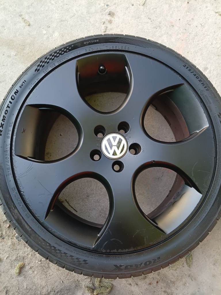 Vw polo 17 inch monza alloys wheels 