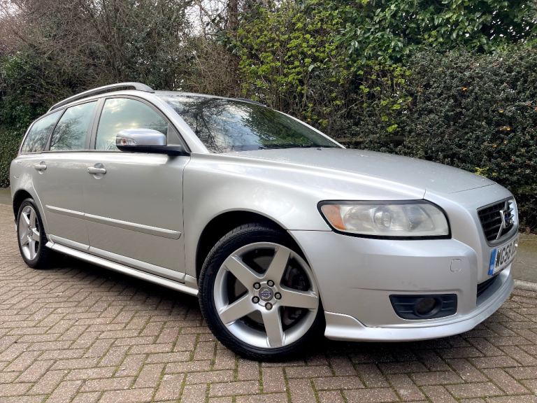 VOLVO V50 2.4 D5 R DESIGN MANUAL-RARE**ESTATE**LEATHERS**BODYKIT**TOWBAR  c30 S40