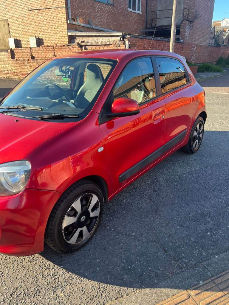 Renault, TWINGO, Hatchback, 2015, Manual, 999 (cc), 5 doors