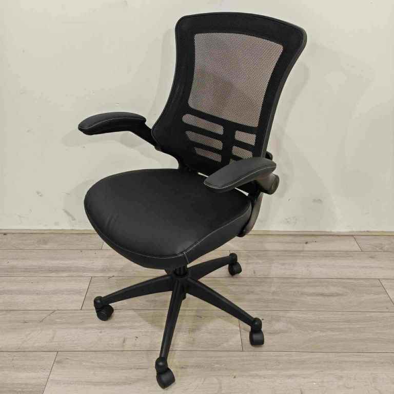 BOXED Operator Chair, Adjustable, Black Mesh / Leather, Black Swivel Base