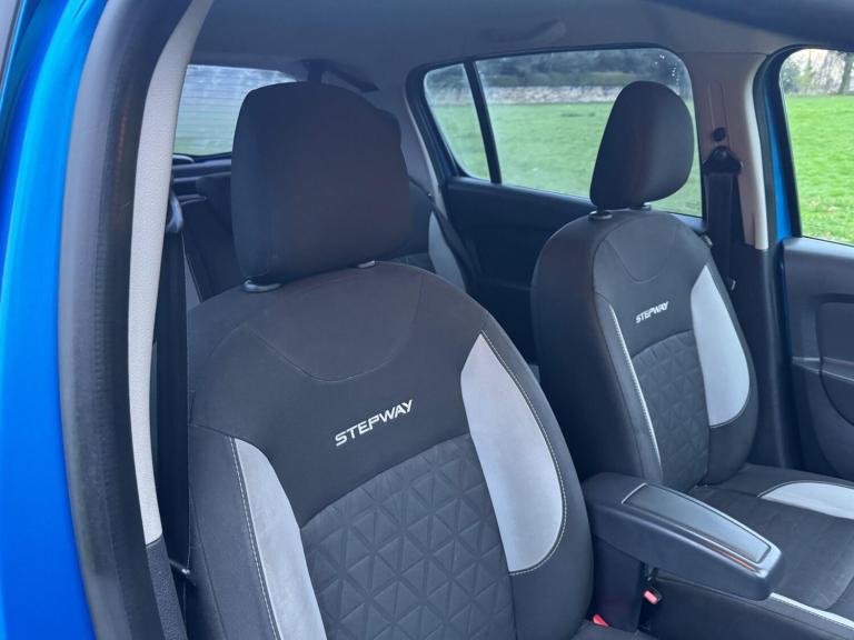 2014 Dacia Sandero Stepway 1.5 dCi Laureate 5dr HATCHBACK DIESEL Manual